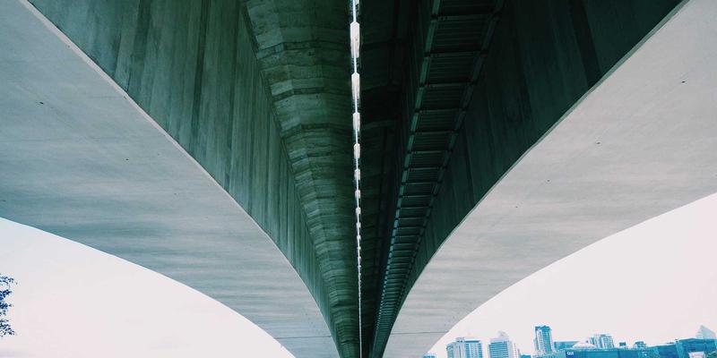 从传统仓库到智慧中枢:档案馆智能密集架如何重塑金属柜、工具柜与仓库货架的存储革命