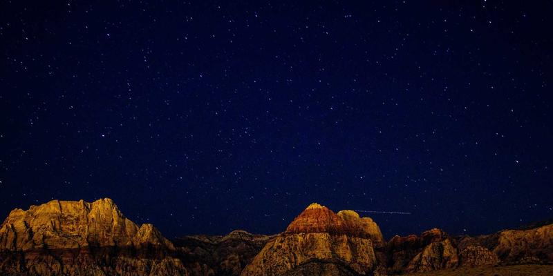 智慧养老新基建:社区智能药品储物柜如何通过远程监护与用药提醒重塑居家安全